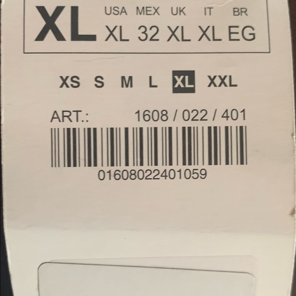ZARA Basic Jeans - Picture 7 of 7